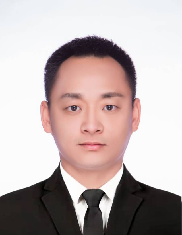 暂无照片