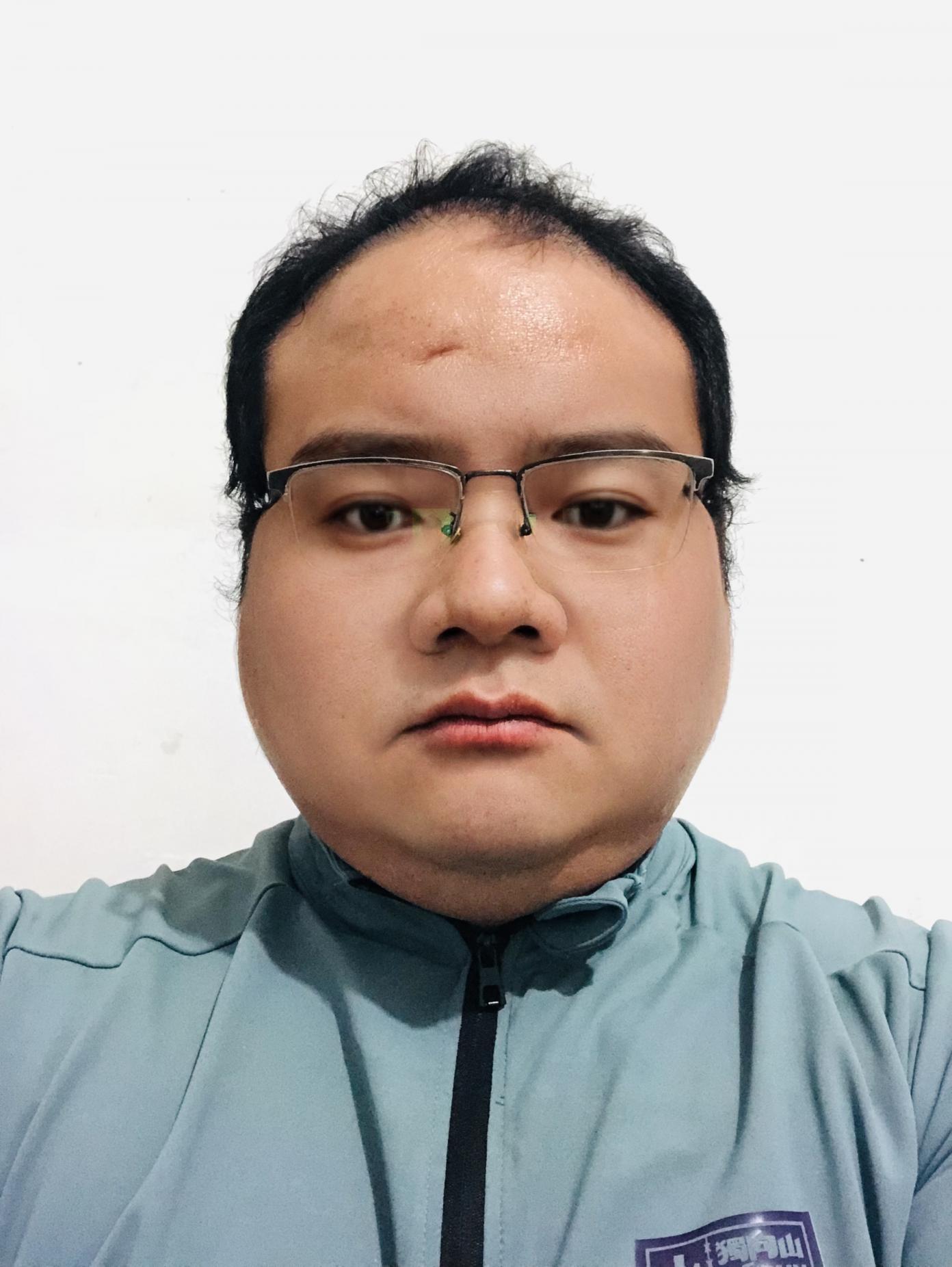 暂无照片