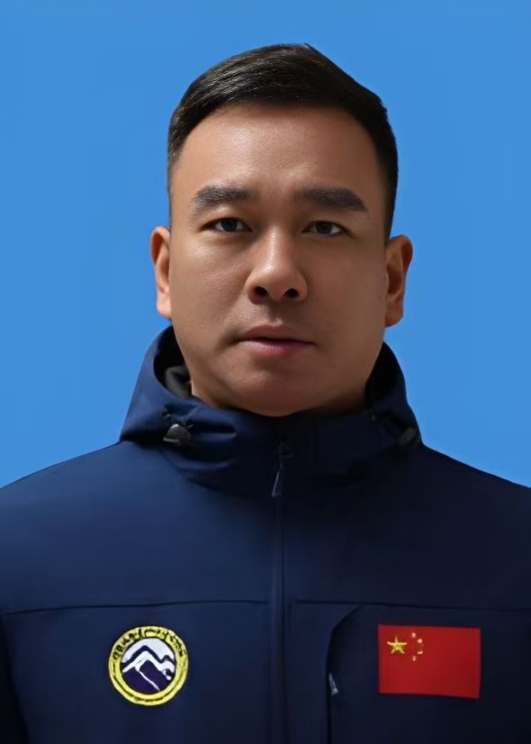 暂无照片